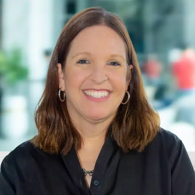 Heather Collins headshot